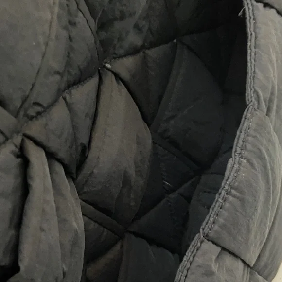 Black Quilted Crossbody Bag - Picture 2 of 3